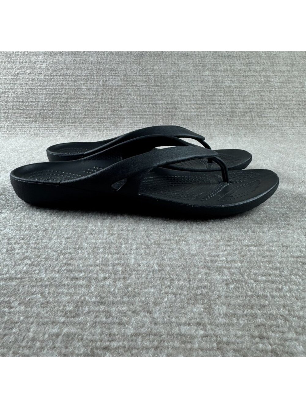 Crocs Kadee II Flip Flop Sandals Black Minimalist Slip On Womens 8 Vacation Swim